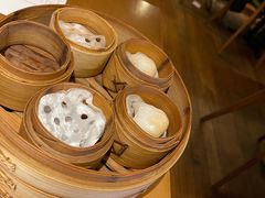 荠菜水晶虾饺皇-南小馆(迪士尼小镇店)