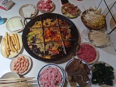 -岗上渣渣老火锅(两路口店)