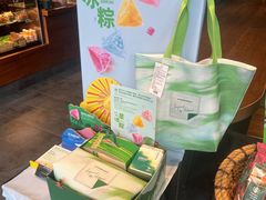 -星巴克(深圳龙岗摩尔城店)