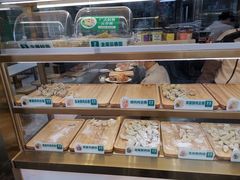 面包甜点陈列柜-袁记云饺(西安路店)