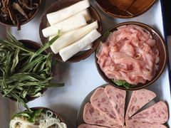 -周幺妹重庆老火锅(银泰城总店)