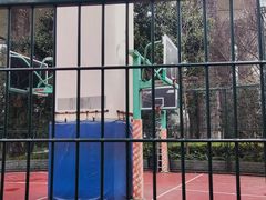 -上海市黄浦区教育学院附属中山学校