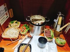 -独食火锅·半米屋台(直营总店)