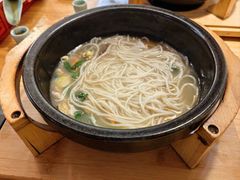 -勺子米线·云南传统小吃市集(四方街店)