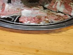 -唯成•韩国炭火烤肉 유성고기