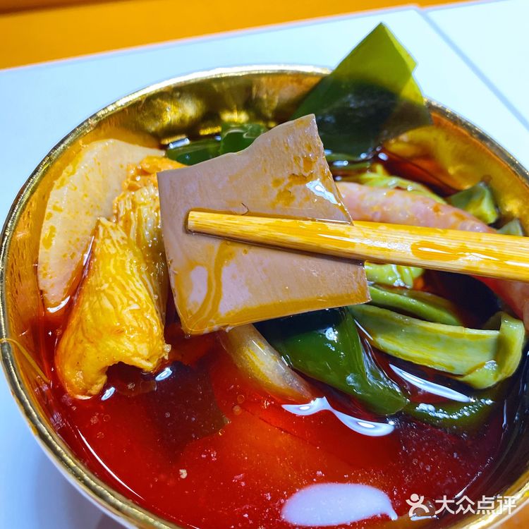 七口辣火锅杯,一个人可以吃的火锅