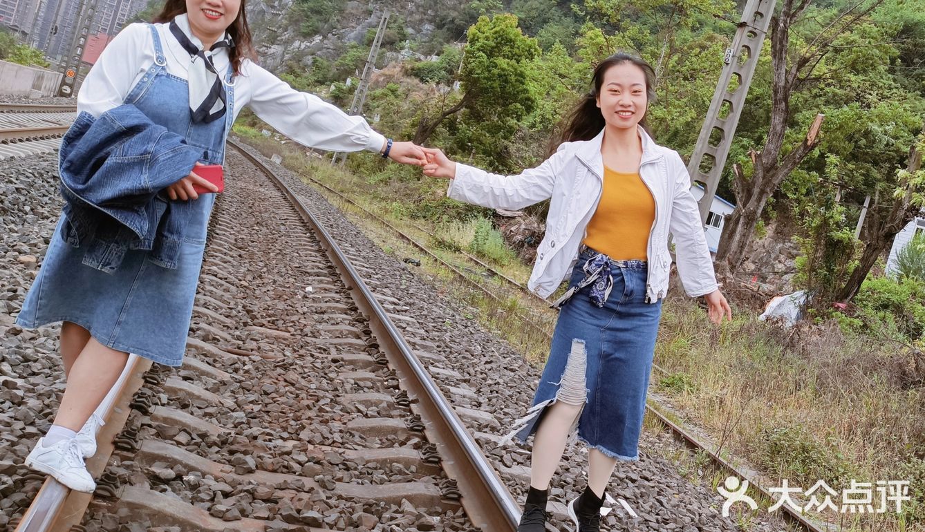 贵阳春游 | 唯一拍铁轨的地方，答应我一定别错过