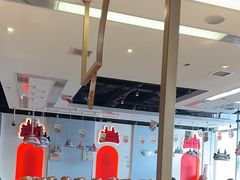 -龍歌自助小火锅(市南金茂湾店)