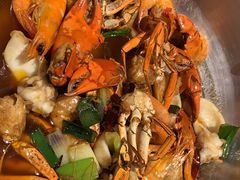 -七欣天香辣蟹火锅(闵行浦江欢乐颂店)
