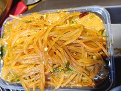 -聚合鑫东北熏酱熟食麻辣面(长阳店)