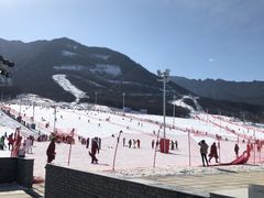 -鳌山滑雪度假区
