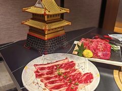 -山川小町·极番烧肉(新地假日广场店)