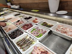 自助取餐区-蒙肥羊·酸汤潮牛·鲜牛肉火锅烤肉自助(岗顶店)
