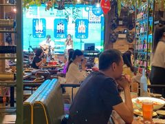 大堂-胡桃里乐队酒馆