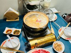-邹开喜·小海鲜醉鸡煲·潮汕鲜切牛肉店(襄阳北路店)