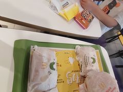 -麦当劳(新城市广场店)