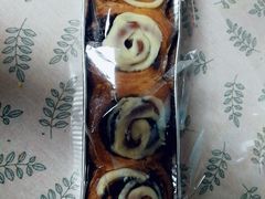 奶油芝士黑糖核桃卷-巴黎贝甜(国贸店)