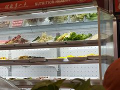 -哈尔滨小酒馆·鲜肉现穿自助烧烤(康新花园店)