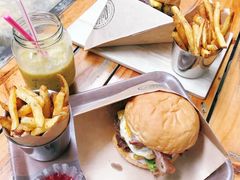 -BURGER BRO'S