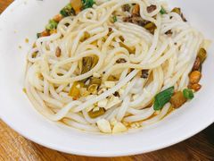 桂林卤菜米粉-牛八宝桂林米粉(八里庄店)