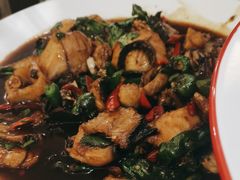-鲁南仔·滕州炒鸡(经三路店)