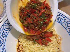 -李与白包子铺(桐梓林店)
