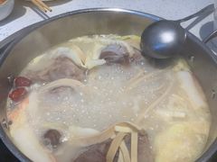 -三人行骨头王火锅(长寿店)