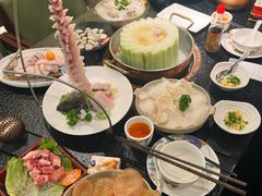 -得意咚瓜·顺德鱼生·冬瓜火锅(深圳首店)