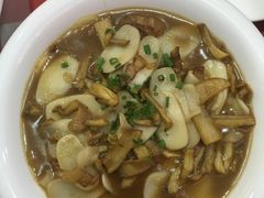 -鲁班小馆(政四街店)