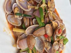 -四川小胡子海鲜(丁村万人海鲜广场店)