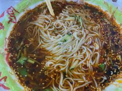 -老地方特色冷面