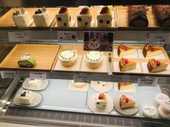 -AHAVA·Fang Baking Studio