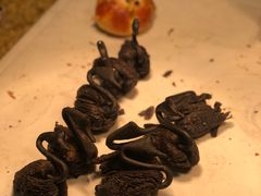 黑天鹅榴莲酥-天骄国际酒店·布拉格西餐厅(白石湖店)