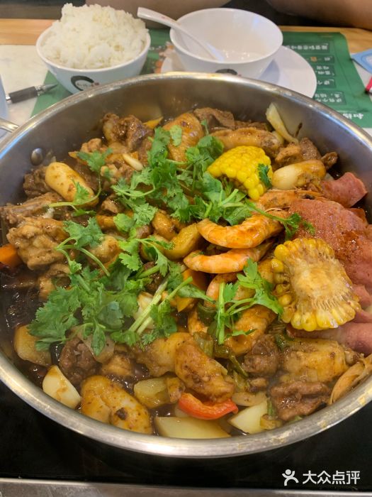 和福顺牛肉大虾焖锅自助(宝业店)图片