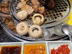 -鹤江桥·红油牛肉粉(SKP店)