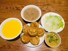 -清真吴记门钉肉饼·喜多利