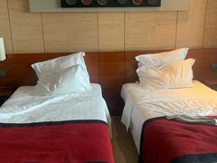 -三亚湾海居铂尔曼度假酒店