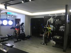 -简·无界健身工作室·运动康复·体态(石厦店)
