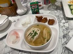 -关夫人餐厅(KLCC阳光广场店)