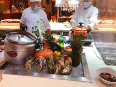 自助取餐区-青岛金沙滩希尔顿酒店·自助餐厅