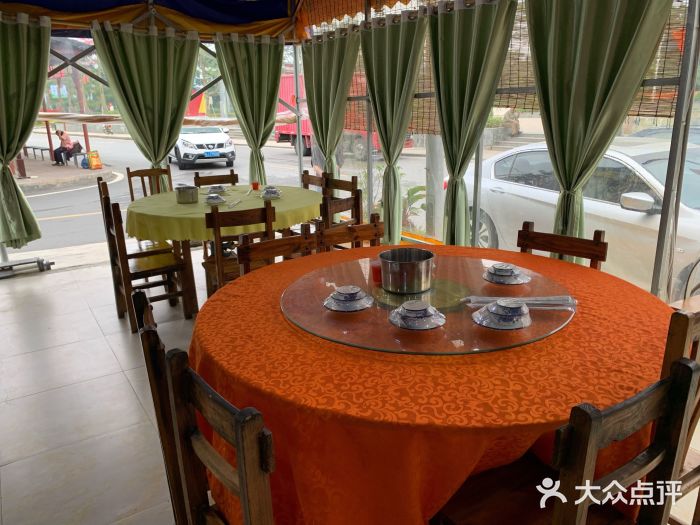 红炎炎农家菜老字号(金水台店)图片