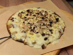 -玛格萝妮比萨屋(四平店)