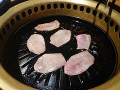-炼火烤肉店
