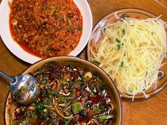 -乐山第一家临江鳝丝(茶坊路店)