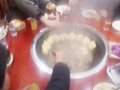 -哈尔滨东北铁锅炖(都督街店)