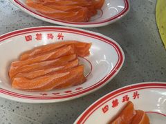 -四囍码头海鲜烧烤自助火锅(外滩南京东路悦荟广场店)