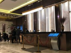 -和颐至尊酒店(上海人民广场南京路步行街店)