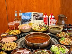 -阿山卓·野生菌火锅·纳西火塘烤肉