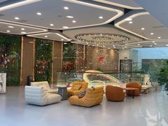 -英派斯健身旗舰店(海信国际中心馆)