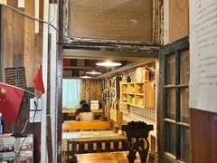 -蜗牛小馆醉乡民谣云南菜(惠新西里店)